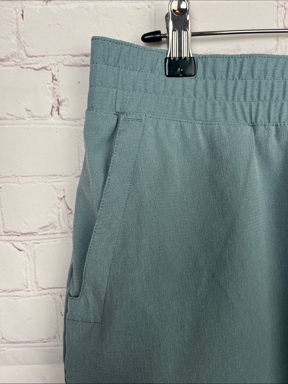 Duluth Trading Co Light Teal Stretch Skort - Picture 2 of 11